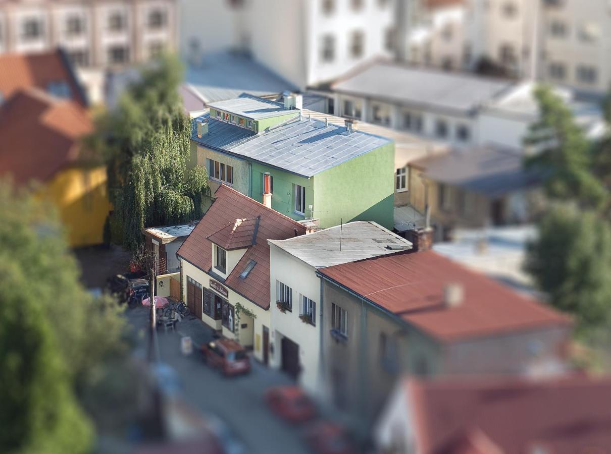 Penzion U Vinoteky Nymburk Eksteriør billede